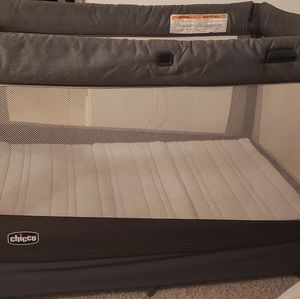 Chicco Pack n Play